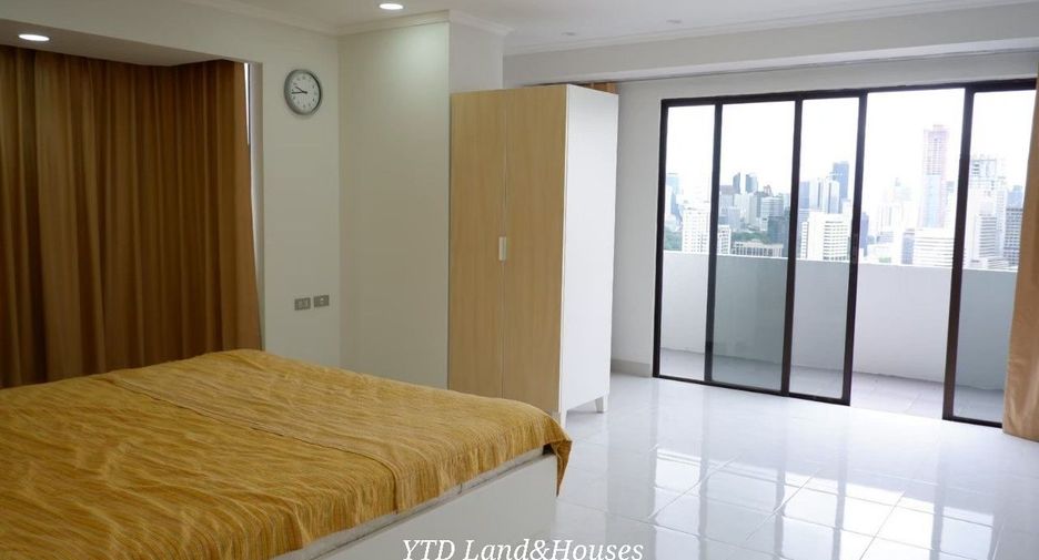 For sale 2 bedrooms condo in Khlong Toei, Bangkok