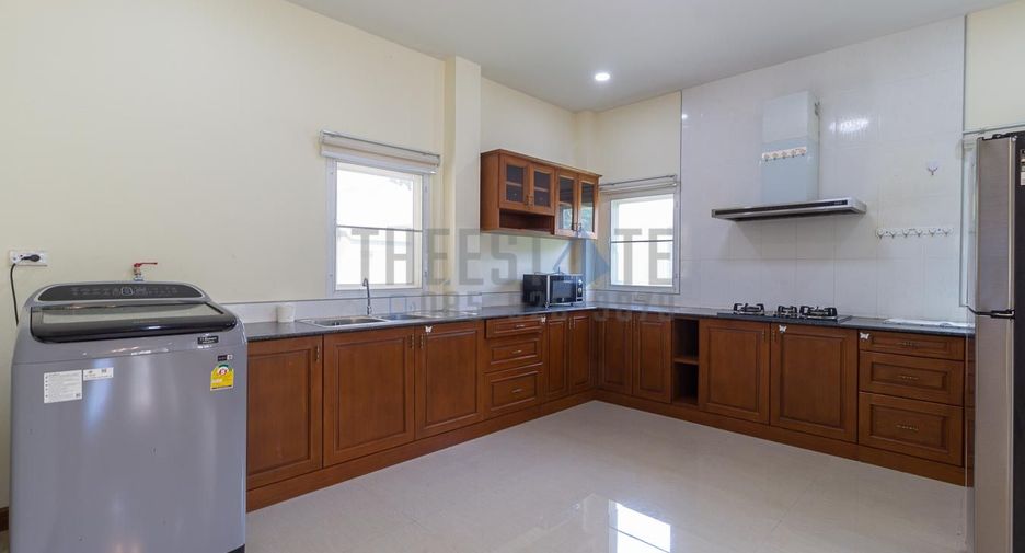 For rent 3 bedrooms house in Doi Saket, Chiang Mai