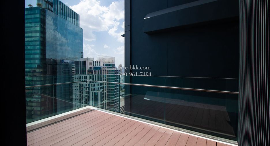 Condo en venta de 3 habitaciones en Khlong Toei, Bangkok