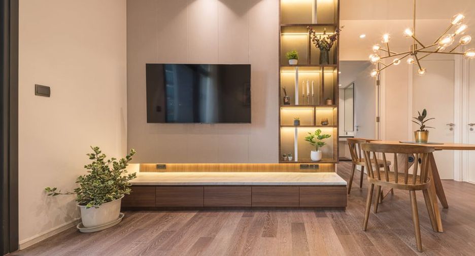 For rent 2 bedrooms condo in Khlong Toei, Bangkok