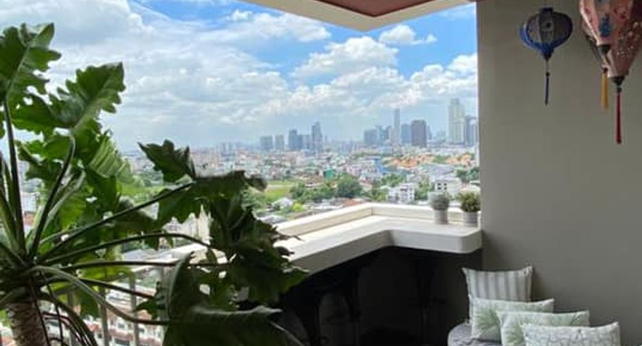 ให้เช่า 4 ห้องนอน คอนโด ใน วัฒนา, กรุงเทพฯ