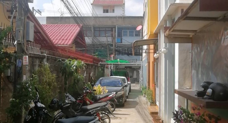 For sale 66 bed apartment in Bang Sue, Bangkok