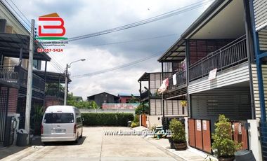 For sale 3 bedrooms townhouse in Prawet, Bangkok