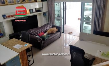 For sale 3 bedrooms townhouse in Prawet, Bangkok