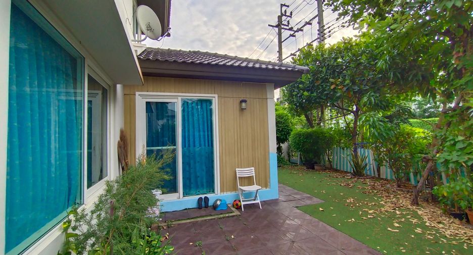 Haus zum Kauf mit 4 Zimmer in Sai Mai, Bangkok