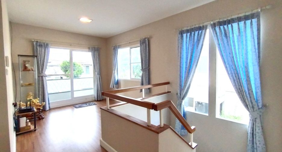 Haus zum Kauf mit 4 Zimmer in Sai Mai, Bangkok