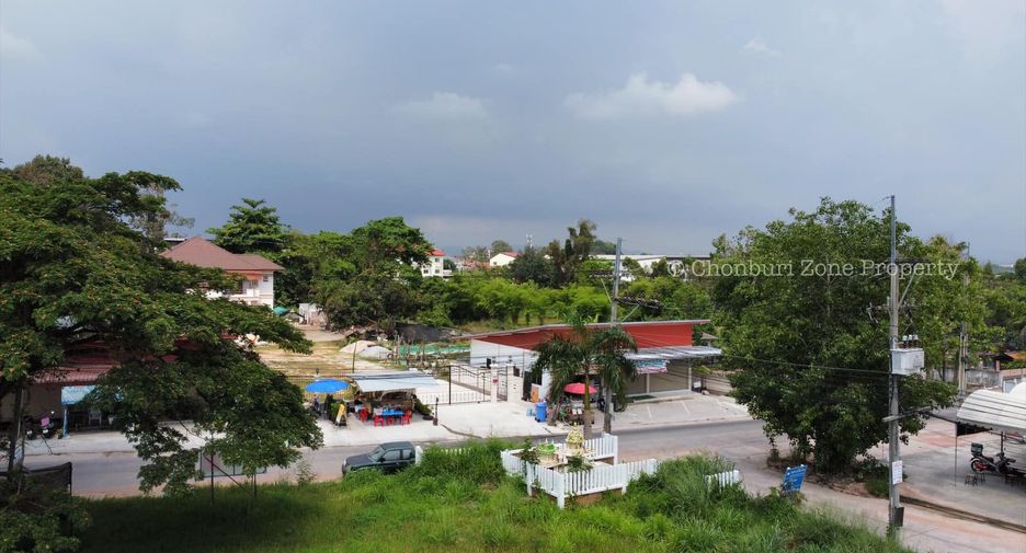 À vendre terrain à Si Racha, Chonburi