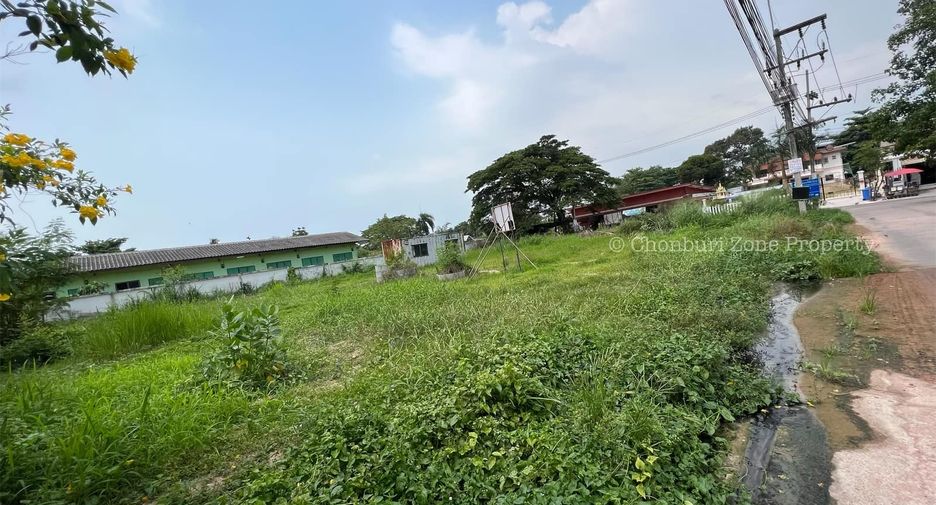 À vendre terrain à Si Racha, Chonburi