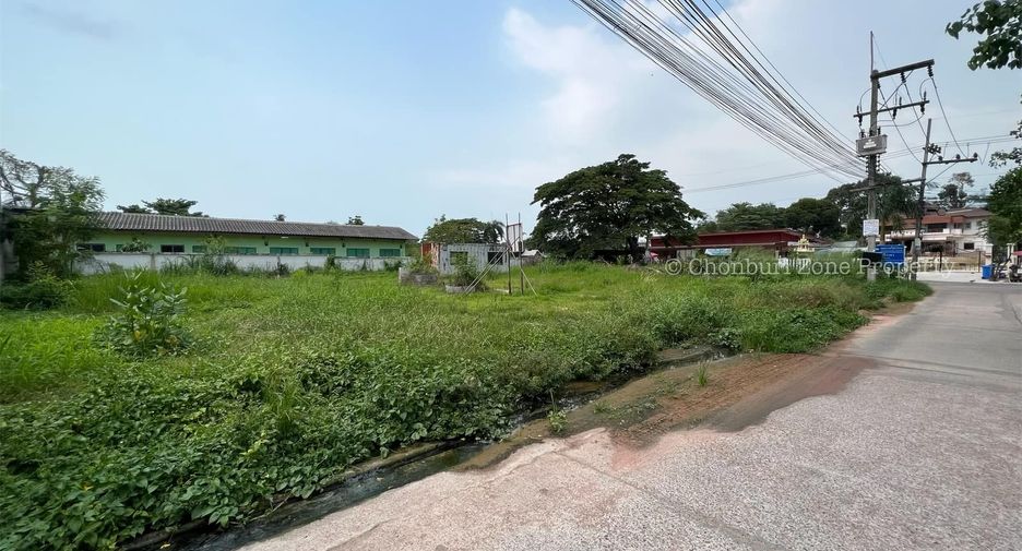 À vendre terrain à Si Racha, Chonburi