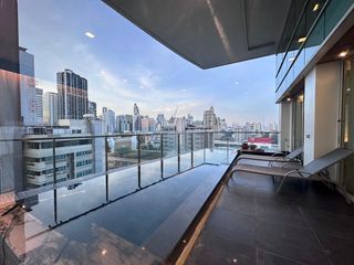 For rent 3 Beds condo in Khlong Toei, Bangkok