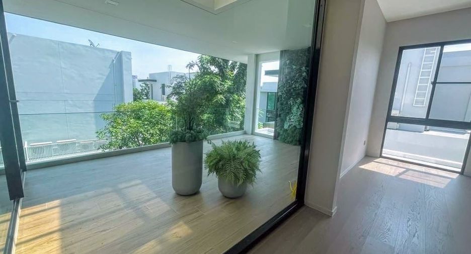 Haus zum Kauf mit 4 Zimmer in Saphan Sung, Bangkok