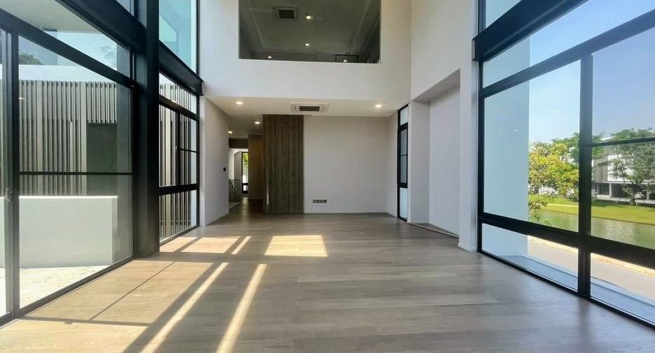 Haus zum Kauf mit 4 Zimmer in Saphan Sung, Bangkok