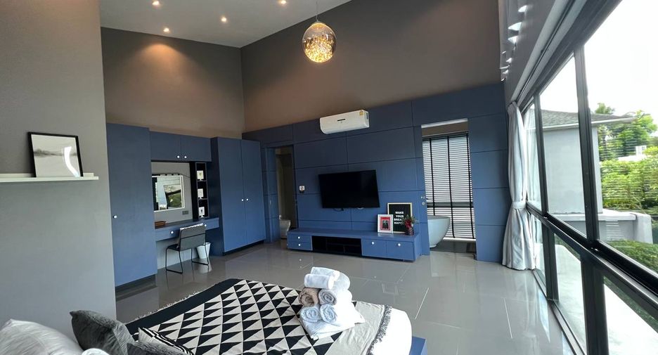 For sale 3 bedrooms villa in Thalang, Phuket