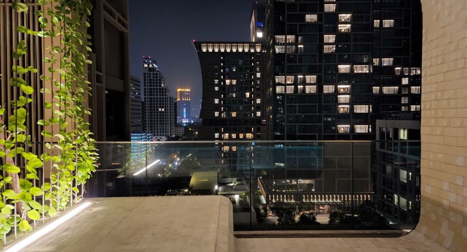 À louer et à vendre 2 chambres condo à Pathum Wan, Bangkok