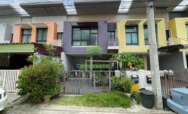 For sale 3 ベッドルーム townhouse in Lam Luk Ka, Pathum Thani