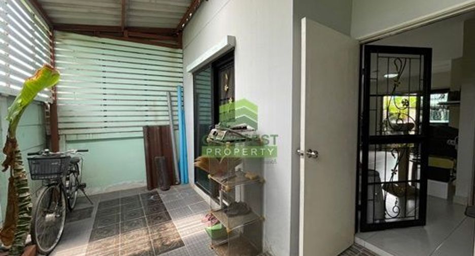 For sale 3 bedrooms townhouse in Lam Luk Ka, Pathum Thani