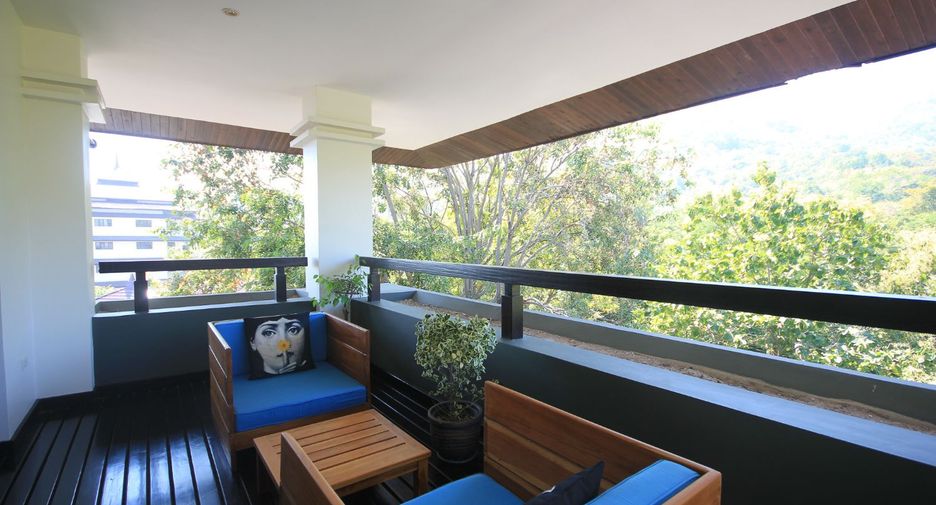 For sale 3 bed apartment in Hua Hin, Prachuap Khiri Khan