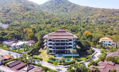 For sale 3 bed apartment in Hua Hin, Prachuap Khiri Khan