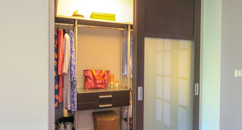 For sale 3 bed apartment in Hua Hin, Prachuap Khiri Khan