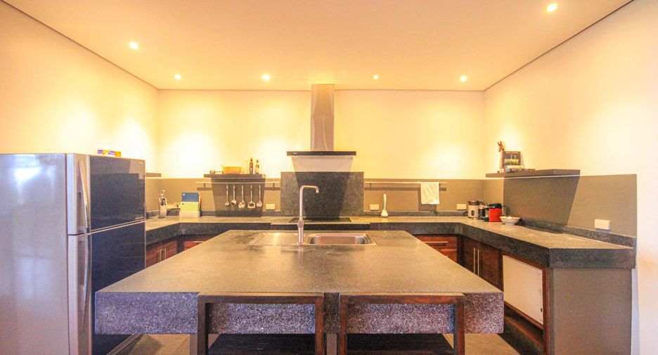 For sale 3 bed apartment in Hua Hin, Prachuap Khiri Khan