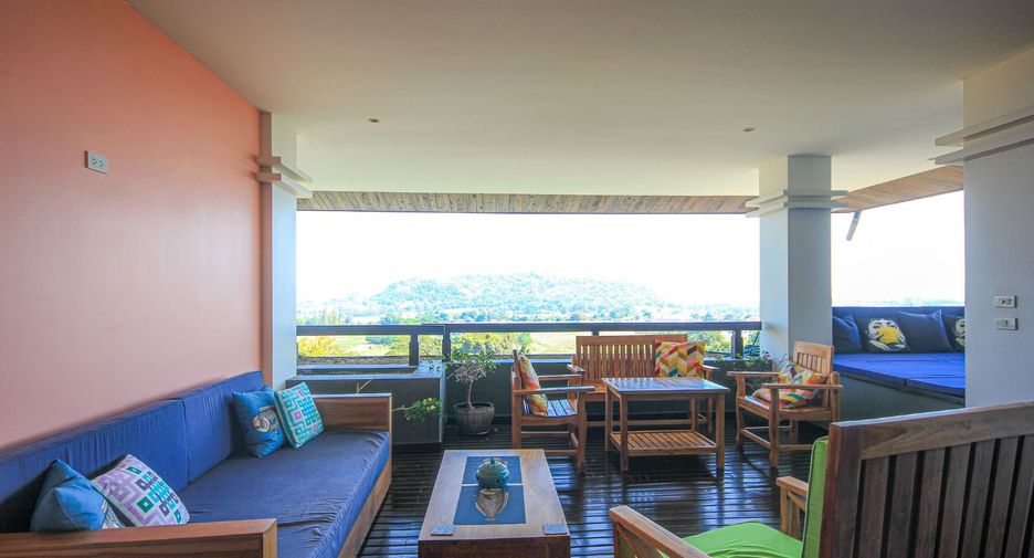 For sale 3 bed apartment in Hua Hin, Prachuap Khiri Khan