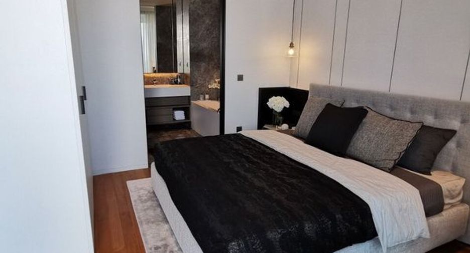 For sale 1 bed condo in Khlong San, Bangkok