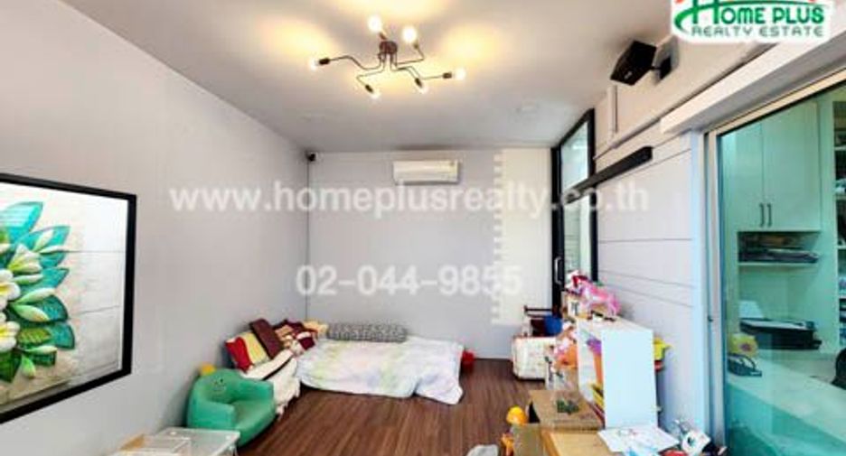À vendre 4 chambres maison à Bang Kruai, Nonthaburi