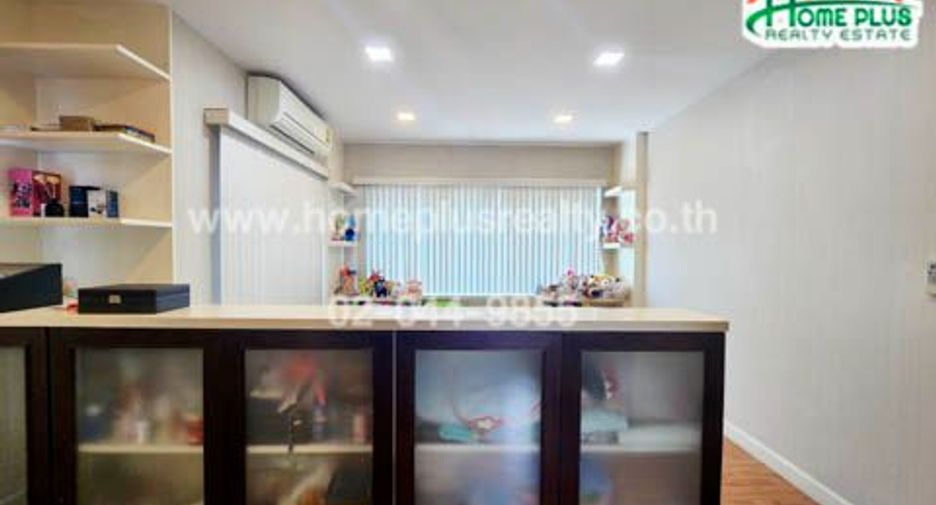 À vendre 4 chambres maison à Bang Kruai, Nonthaburi