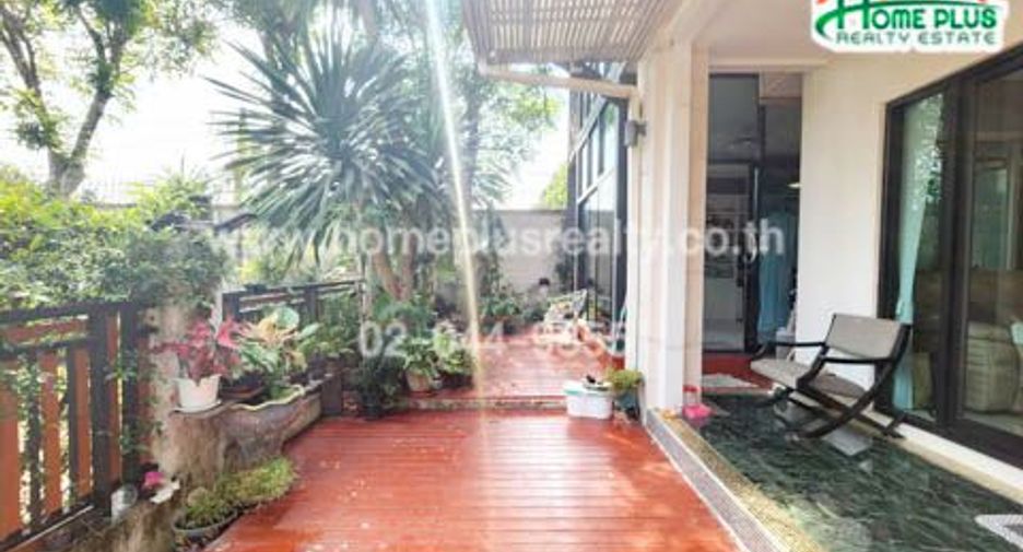 À vendre 4 chambres maison à Bang Kruai, Nonthaburi