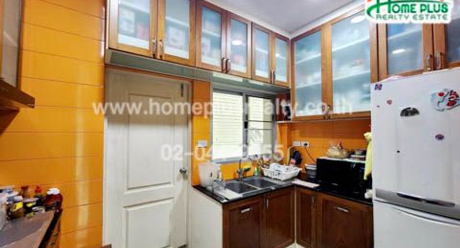 À vendre 4 chambres maison à Bang Kruai, Nonthaburi
