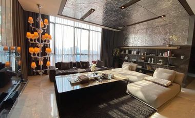 À vendre 3 chambres condo à Khlong Toei, Bangkok