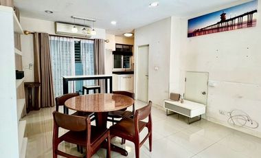 For sale 3 ベッドルーム townhouse in Lat Phrao, Bangkok