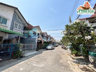 出售 2 卧室 联排别墅 在 Bang Khen, 曼谷