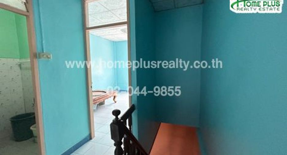 Casa adosada en venta de 2 habitaciones en Bang Khen, Bangkok