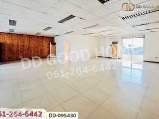 Аренда 10 спальни склад в Mueang Chiang Mai, Чианг Маи
