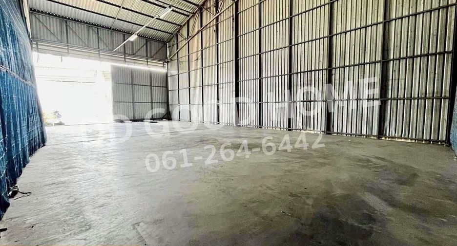 For rent 10 bedrooms warehouse in Mueang Chiang Mai, Chiang Mai