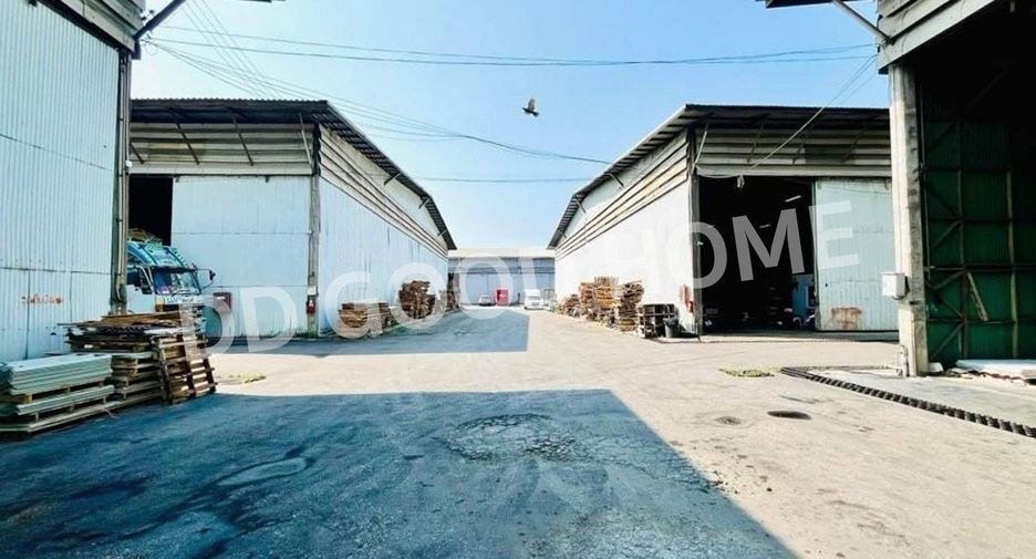 For rent 10 bedrooms warehouse in Mueang Chiang Mai, Chiang Mai