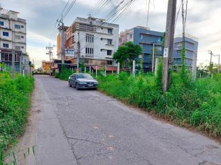 For rent そして for sale land in Mueang Samut Prakan, Samut Prakan