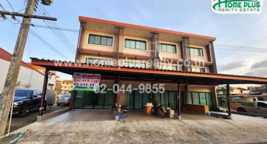 For sale 3 Beds retail Space in Khao Saming, Trat
