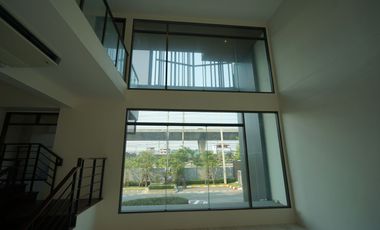 For sale 3 bedrooms office in Bang Phli, Samut Prakan