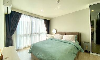 For sale 2 bedrooms condo in Huai Khwang, Bangkok