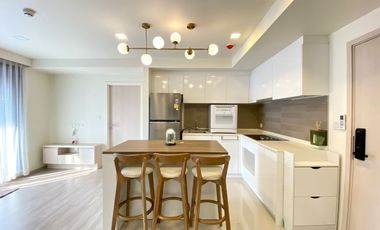 For sale 2 bedrooms condo in Huai Khwang, Bangkok