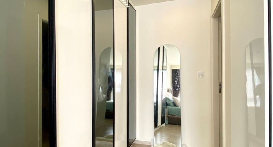 For sale 2 bedrooms condo in Huai Khwang, Bangkok
