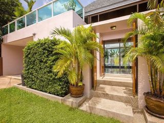For rent 3 bedrooms villa in Mueang Phuket, Phuket