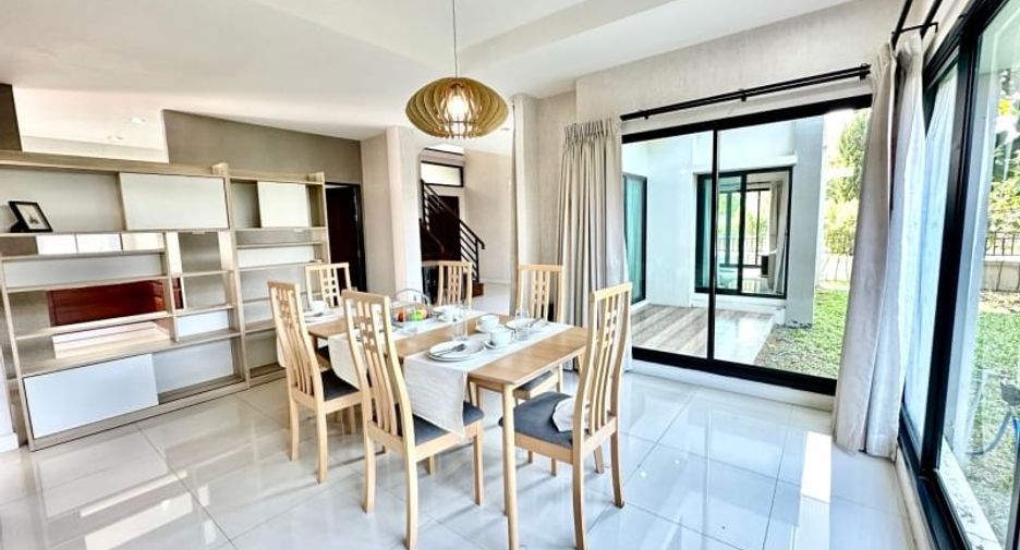 For rent 3 bed house in Si Racha, Chonburi