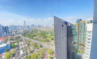 Condo en venta de 2 habitaciones en Khlong Toei, Bangkok