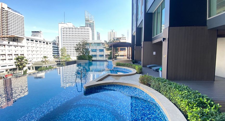 出售 2 卧室 公寓 在 Khlong Toei, 曼谷