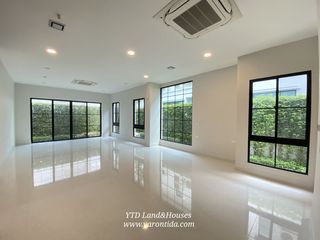 For sale 4 Beds house in Taling Chan, Bangkok