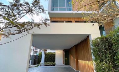 For rent 3 bedrooms house in Saphan Sung, Bangkok