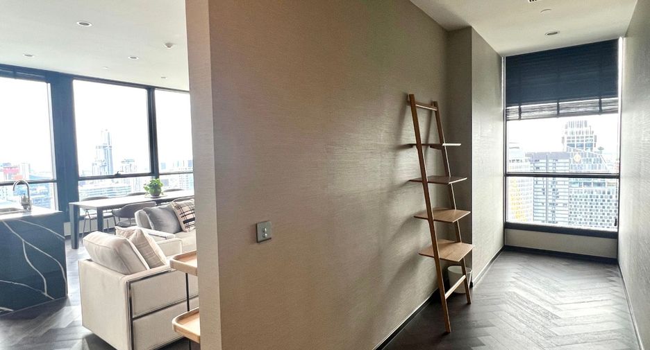 Condo en venta de 3 habitaciones en Khlong Toei, Bangkok